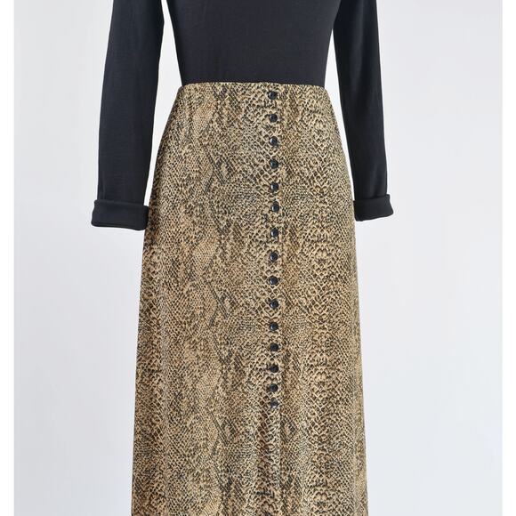 Vintage y2k Snakeskin Maxi Skirt Stretchy Long Skirt with Slit and Buttons S - Picture 3 of 9